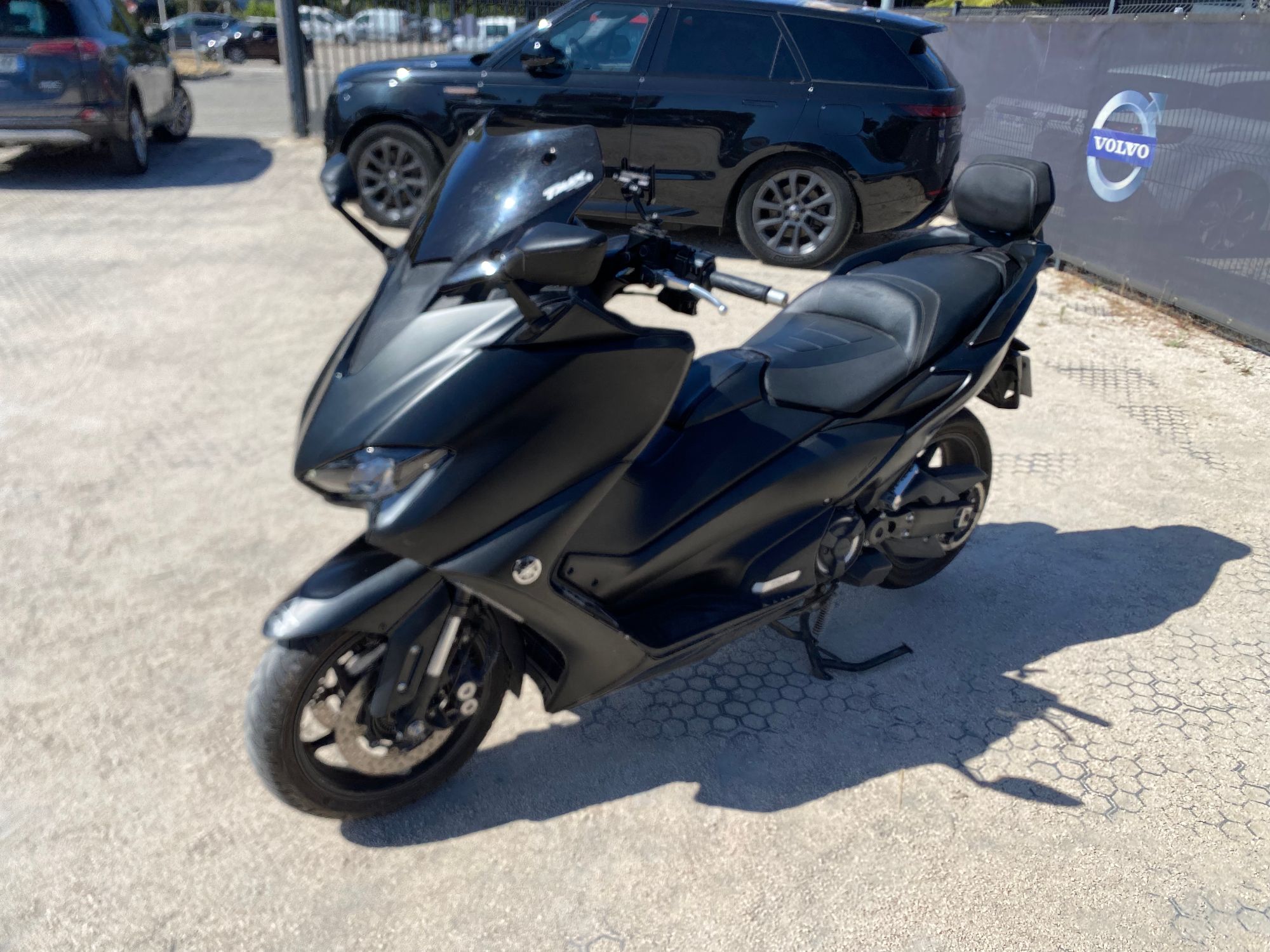 YAMAHA TMAX 560 — photo 5