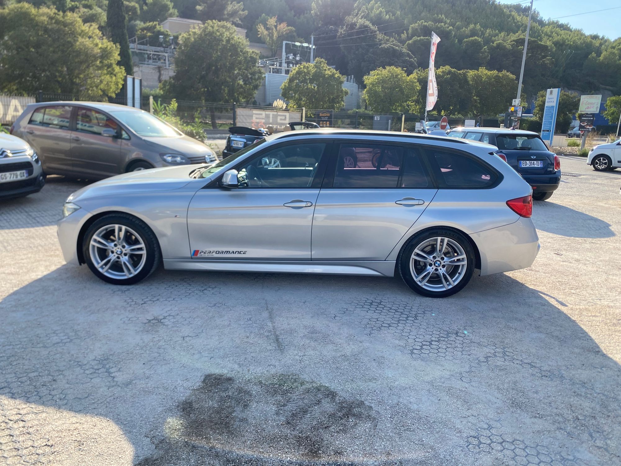 BMW Serie 3 Touring 320D BVA Pack M — photo 5