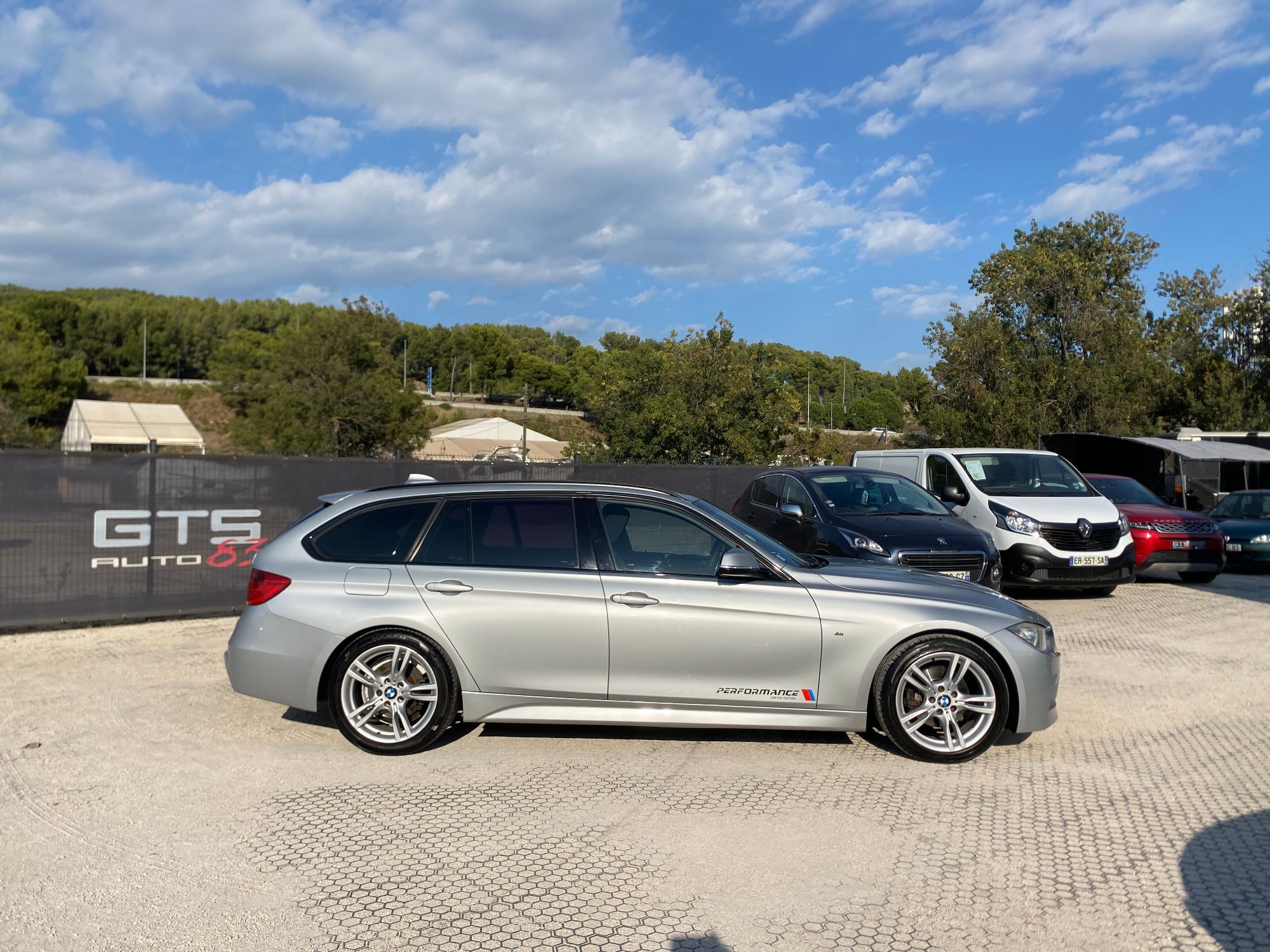 BMW Serie 3 Touring 320D BVA Pack M — photo 2