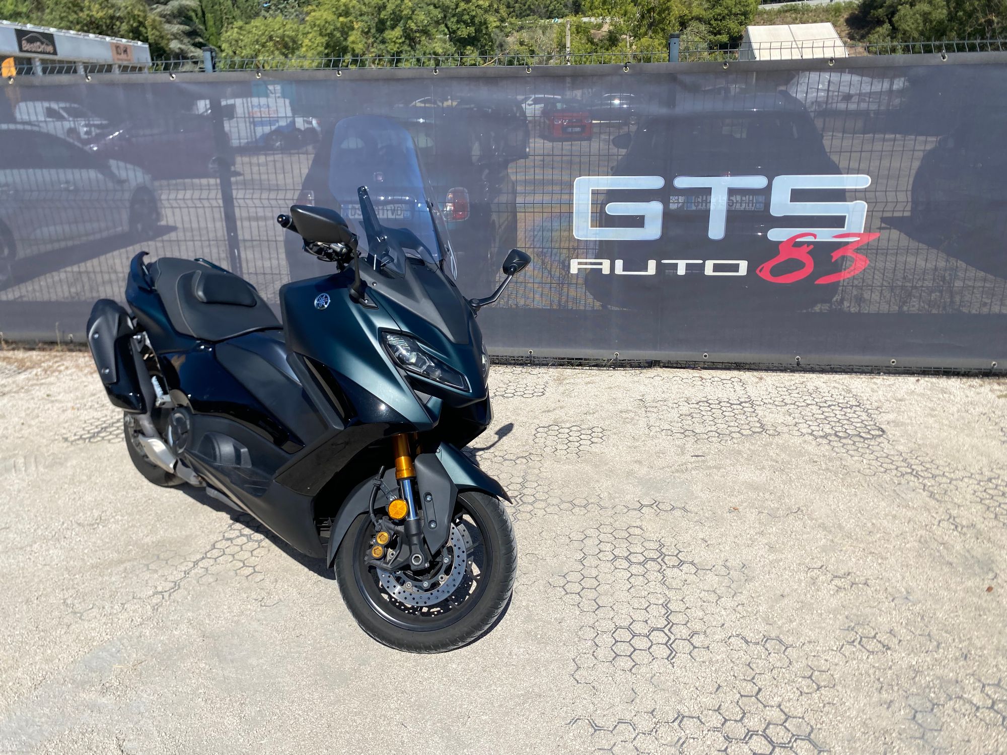 YAMAHA TMAX 560 TECHMAX