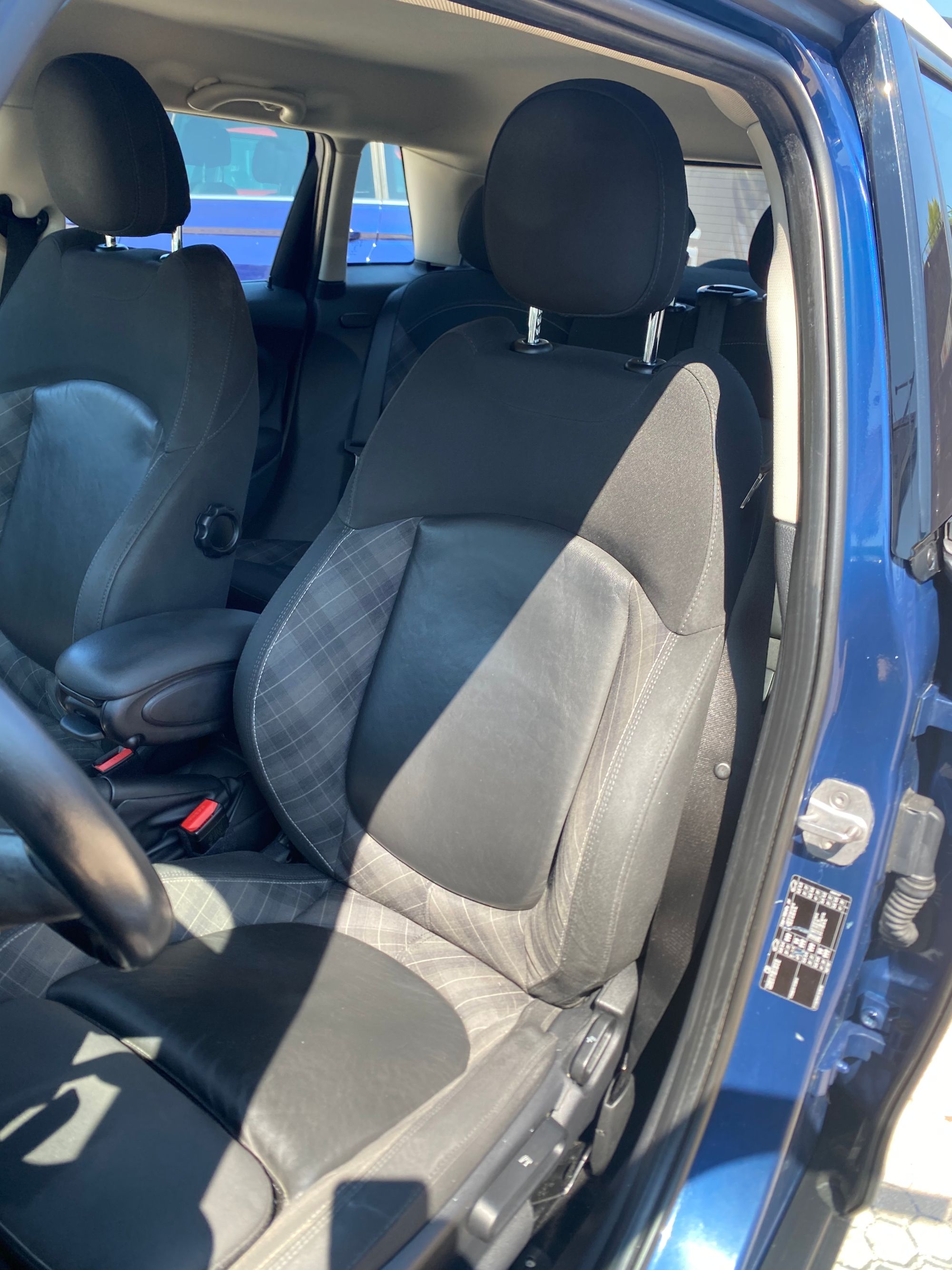 MINI Cooper 5 portes 1.5L 136ch — photo 8