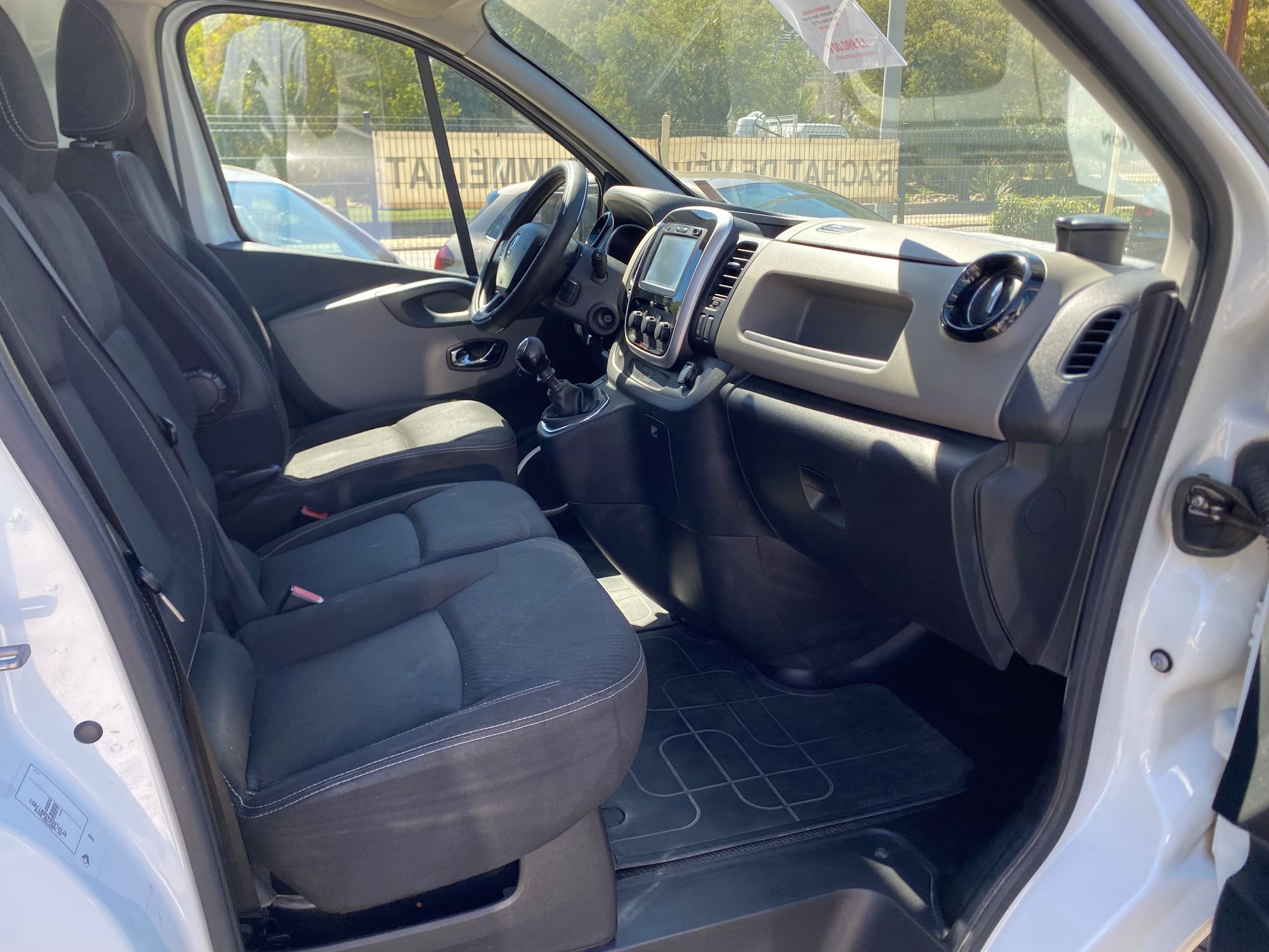 RENAULT TRAFIC 1.6L 120ch DCI — photo 8